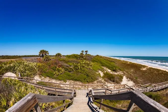 Dunes and boardwalk at Ponte Vedra Beach